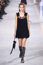 ディーゼル ブラック ゴールド 2017年春夏コレクション - 夢見る少女のように甘く可憐に｜写真24