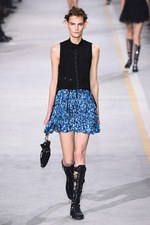 ディーゼル ブラック ゴールド 2017年春夏コレクション - 夢見る少女のように甘く可憐に｜写真37