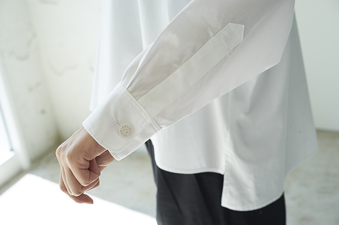 ミントデザインズから、“コーヒーハウスの制服”をイメージしたエプロンや白シャツ｜写真13