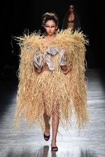 アンドレアス・クロンターラー フォー ヴィヴィアン・ウエストウッド 17年春夏コレクション｜写真30