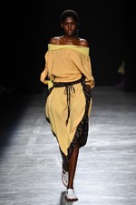 アンドレアス・クロンターラー フォー ヴィヴィアン・ウエストウッド 17年春夏コレクション｜写真40