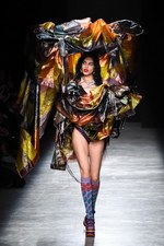 アンドレアス・クロンターラー フォー ヴィヴィアン・ウエストウッド 17年春夏コレクション｜写真53