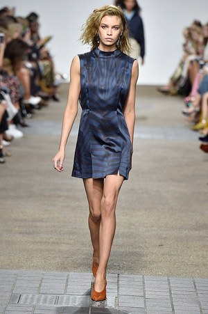 トップショップ ユニーク(TOPSHOP UNIQUE) 2017年秋ウィメンズコレクション  - 写真3