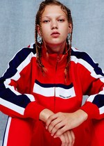 ヨシオクボ×オープニングセレモニー 第3弾、ノルウェー・オスロから着想したスポーツモードウェア｜写真1