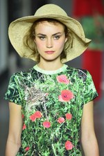 アニエスベー 2017年春夏ウィメンズコレクション - フランス人女性に寄り添うデイリーウェア｜写真23