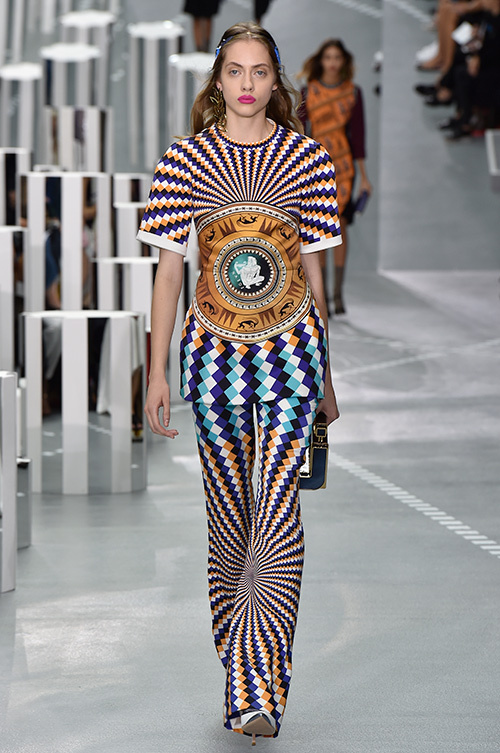 メアリー カトランズ(Mary Katrantzou) 2017年春夏ウィメンズコレクション  - 写真3