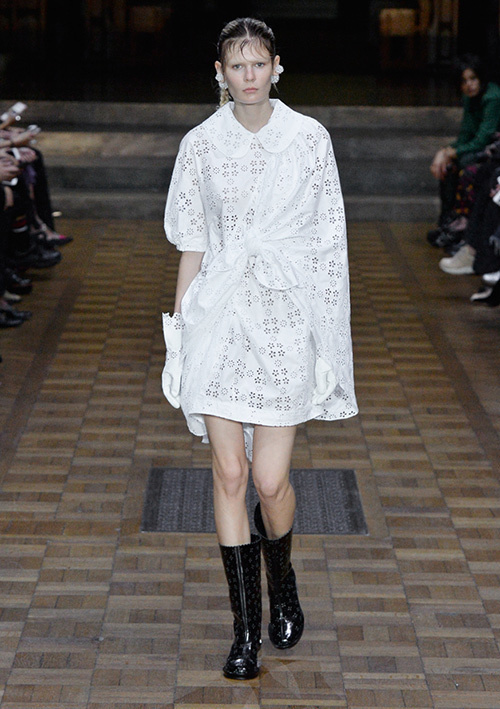 シモーネ ロシャ(SIMONE ROCHA) 2017年春夏ウィメンズコレクション  - 写真10