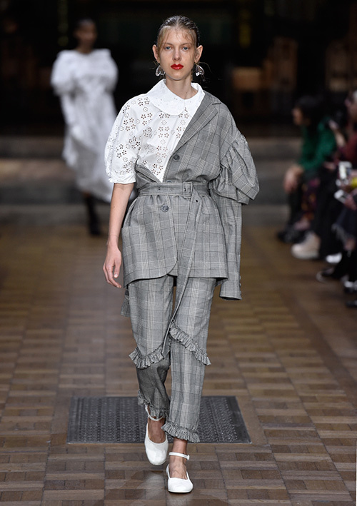 シモーネ ロシャ 2017年春夏<span>コレクション</span> - 写真11