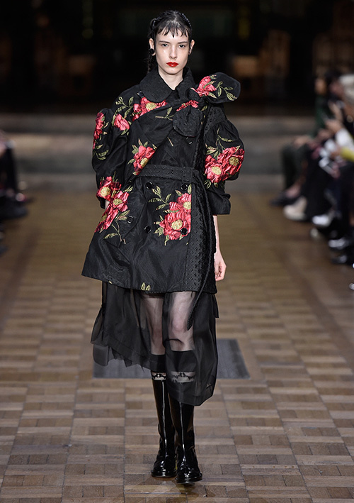 シモーネ ロシャ(SIMONE ROCHA) 2017年春夏ウィメンズコレクション  - 写真22