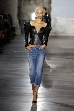 サンローラン 2017年春夏コレクション - 新デザイナー アンソニー・ヴァカレロがデビュー｜写真2