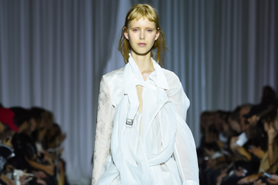 アン ドゥムルメステール(ANN DEMEULEMEESTER) コレクション