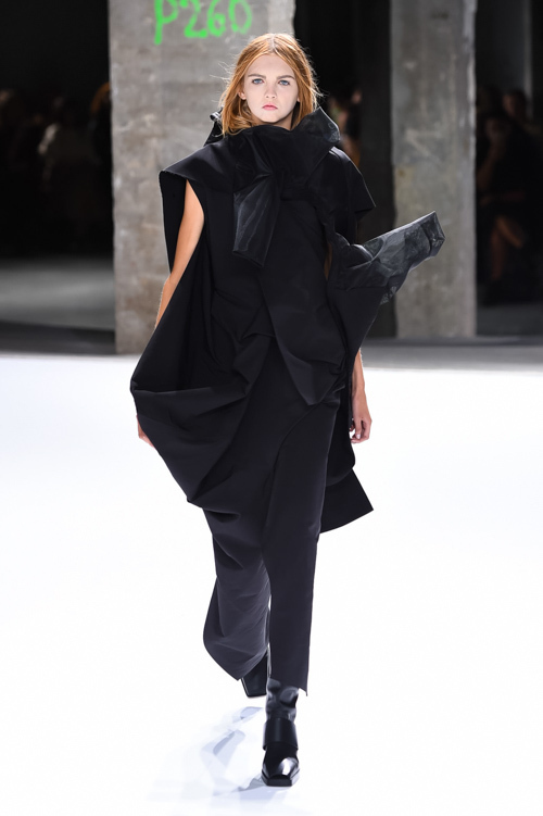 リック・オウエンス(Rick Owens) 2017年春夏ウィメンズコレクション  - 写真52