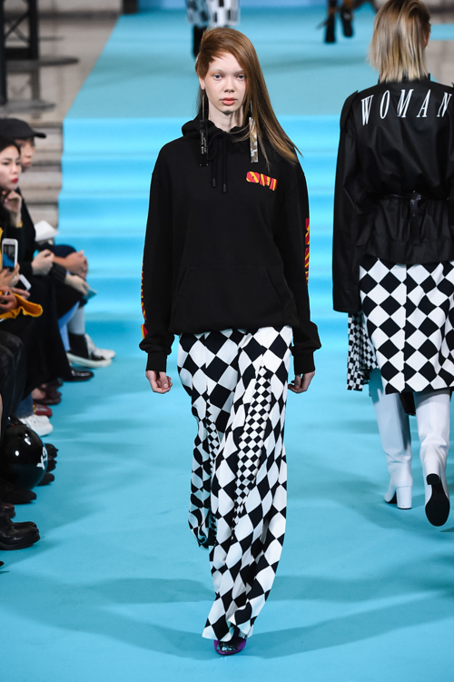 オフ-ホワイト  2017年春夏<span>コレクション</span> - 写真45