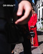 オフ-ホワイト ℅ ヴァージル アブローの新作バッグ - クリップのディテールが特徴｜写真5