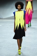 イッセイ ミヤケ 17年春夏コレクション - 柄が変化するバッグ、新シューズプロジェクト始動｜写真58