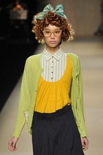 恋する女性の心は、透きとおったミズタマココロ - everlasting sprout 2012年春夏コレクション｜写真15