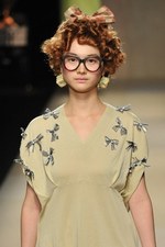 恋する女性の心は、透きとおったミズタマココロ - everlasting sprout 2012年春夏コレクション｜写真17