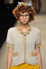 恋する女性の心は、透きとおったミズタマココロ - everlasting sprout 2012年春夏コレクション｜写真31