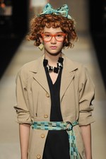 恋する女性の心は、透きとおったミズタマココロ - everlasting sprout 2012年春夏コレクション｜写真36