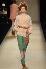 恋する女性の心は、透きとおったミズタマココロ - everlasting sprout 2012年春夏コレクション｜写真38