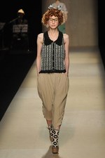 恋する女性の心は、透きとおったミズタマココロ - everlasting sprout 2012年春夏コレクション｜写真39