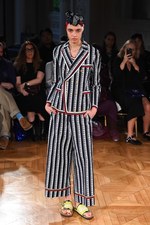 アンダーカバー 2017年春夏コレクション - 洋服たちが奏でるジャズミュージック｜写真37