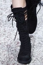 ヨウジヤマモト 2017年春夏コレクション - 仕立て屋が手掛けるフェミニンな着崩し｜写真2