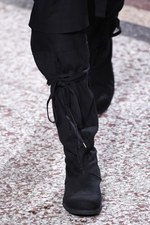 ヨウジヤマモト 2017年春夏コレクション - 仕立て屋が手掛けるフェミニンな着崩し｜写真14