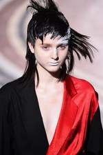 ヨウジヤマモト 2017年春夏コレクション - 仕立て屋が手掛けるフェミニンな着崩し｜写真53