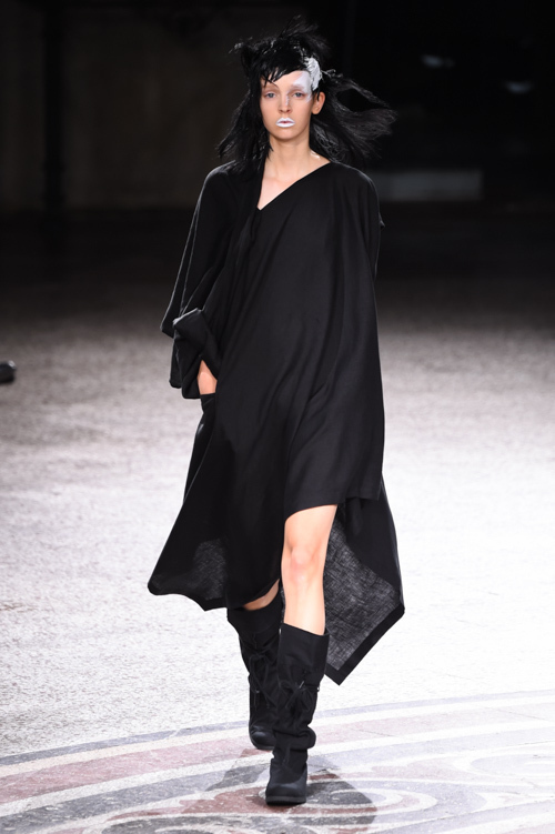 ヨウジヤマモト(Yohji Yamamoto) 2017年春夏ウィメンズコレクション  - 写真40