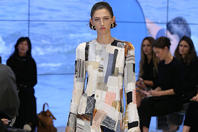 ロエベ 2017年春夏コレクション - 愛するものに囲まれて過ごすサマーシーズン