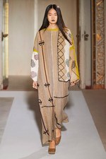 アクネ ストゥディオズ 2017年春夏ウィメンズコレクション - 世界中の文化が手を繋いで輪になる｜写真17