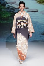 現代に生きるやまとなでしこの心意気を表現 - ユキコハナイ(Yukiko Hanai) 2012年春夏コレクション｜写真8