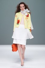 現代に生きるやまとなでしこの心意気を表現 - ユキコハナイ(Yukiko Hanai) 2012年春夏コレクション｜写真44