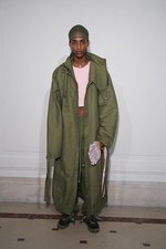 フェンティ プーマ バイ リアーナ 17年春夏 -  ロココ×スポーツ、現代版マリー・アントワネット｜写真12