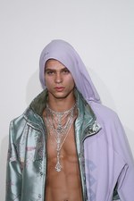 フェンティ プーマ バイ リアーナ 17年春夏 -  ロココ×スポーツ、現代版マリー・アントワネット｜写真76