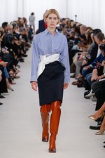 バレンシアガ 2017年春夏コレクション - 興味関心を素材に向けて、新たな挑戦の始まり｜写真14