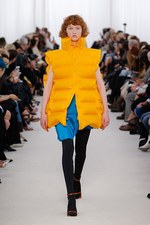 バレンシアガ 2017年春夏コレクション - 興味関心を素材に向けて、新たな挑戦の始まり｜写真37