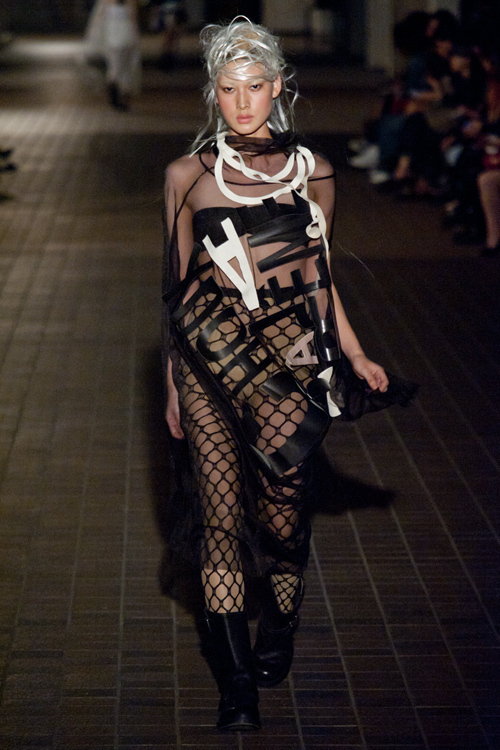 ノゾミ イシグロ オートクチュール(NOZOMI ISHIGURO Haute Couture) 2012年春夏ウィメンズ&メンズコレクション  - 写真2