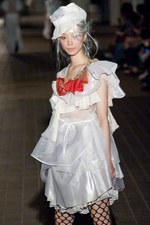 純情な甘い夢と現実の混在 - ノゾミイシグロ オートクチュール(NOZOMI ISHIGURO Haute Couture) 2012年春夏コレクション｜写真16