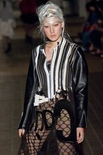 純情な甘い夢と現実の混在 - ノゾミイシグロ オートクチュール(NOZOMI ISHIGURO Haute Couture) 2012年春夏コレクション｜写真27