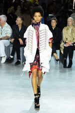 sacai 2017年春夏コレクション - フレアラインの新生ユニフォーム｜写真9