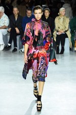 sacai 2017年春夏コレクション - フレアラインの新生ユニフォーム｜写真11