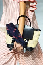 sacai 2017年春夏コレクション - フレアラインの新生ユニフォーム｜写真25