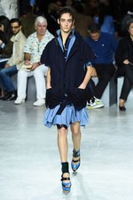 sacai 2017年春夏コレクション - フレアラインの新生ユニフォーム｜写真43