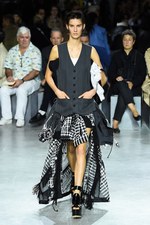 sacai 2017年春夏コレクション - フレアラインの新生ユニフォーム｜写真66