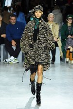 sacai 2017年春夏コレクション - フレアラインの新生ユニフォーム｜写真69