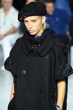 sacai 2017年春夏コレクション - フレアラインの新生ユニフォーム｜写真81