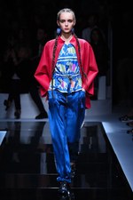 エンポリオ アルマーニ  2017年春夏ウィメンズコレクション - ブランド初パリでのランウェイショー｜写真13