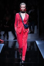 エンポリオ アルマーニ  2017年春夏ウィメンズコレクション - ブランド初パリでのランウェイショー｜写真17
